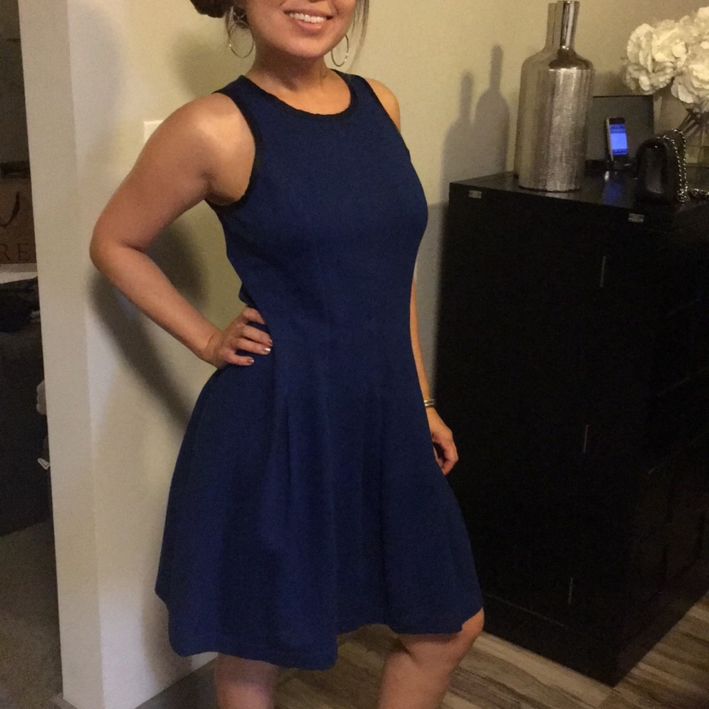 {Banana Republic} Navy Scuba Dress - Picture 2 of 7